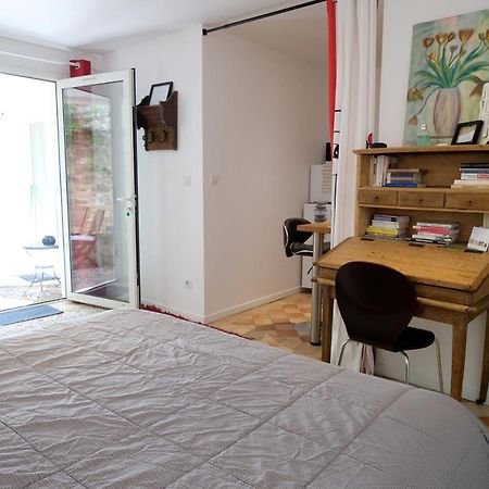 Le 3 Rue Grande Bed & Breakfast Moret-sur-Loing Eksteriør bilde