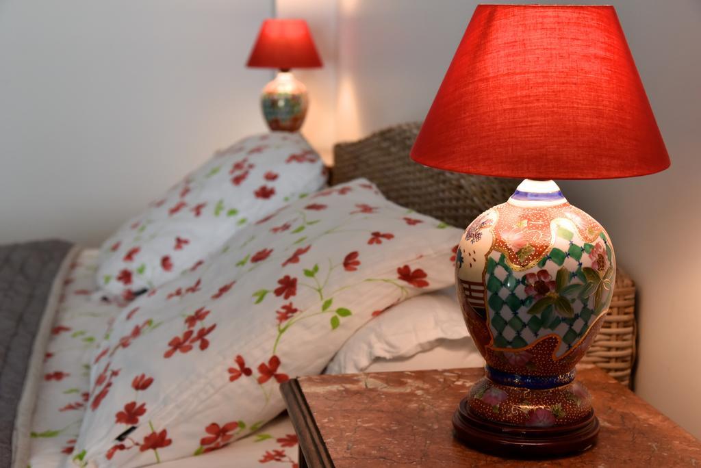 Le 3 Rue Grande Bed & Breakfast Moret-sur-Loing Eksteriør bilde